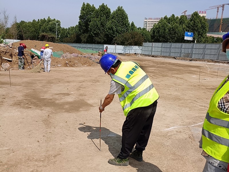 濟寧市高新大道三標(biāo)正在建施工中